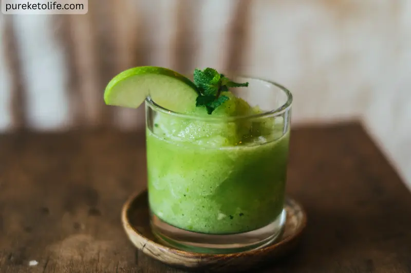 matcha green keto smoothie