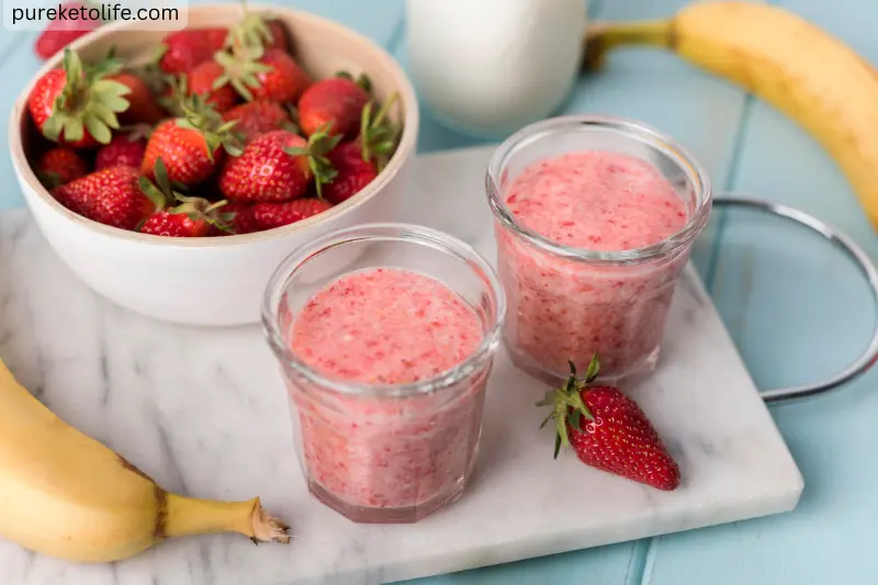 strawberry cream keto smoothie